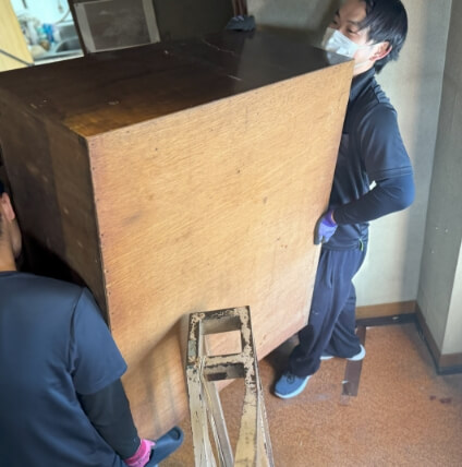 搬出作業