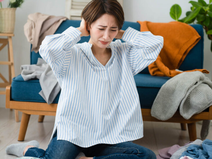 部屋を片付けられないのは病気や障害が原因？チェックリストや改善策・対処法も解説