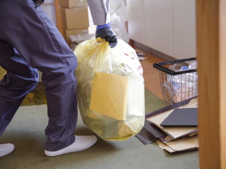 ゴミ屋敷を自力で片付ける手順｜どこから始めるか・業者に頼む判断基準も解説