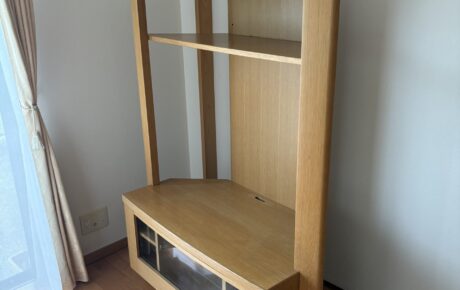 テレビボード一体型収納家具の回収を行いました｜大型家具の搬出